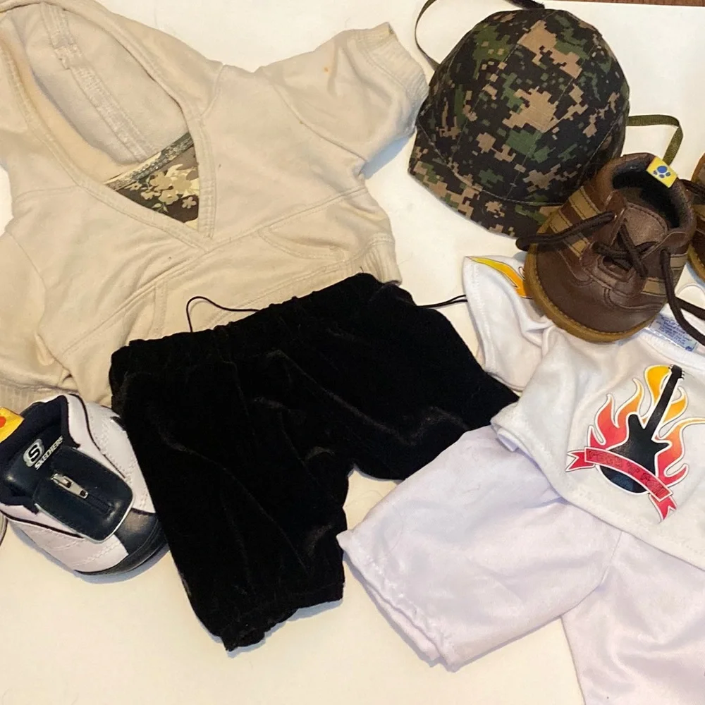 Build-A-Bear Outfit Bundle Lot - Picture 1 of 8